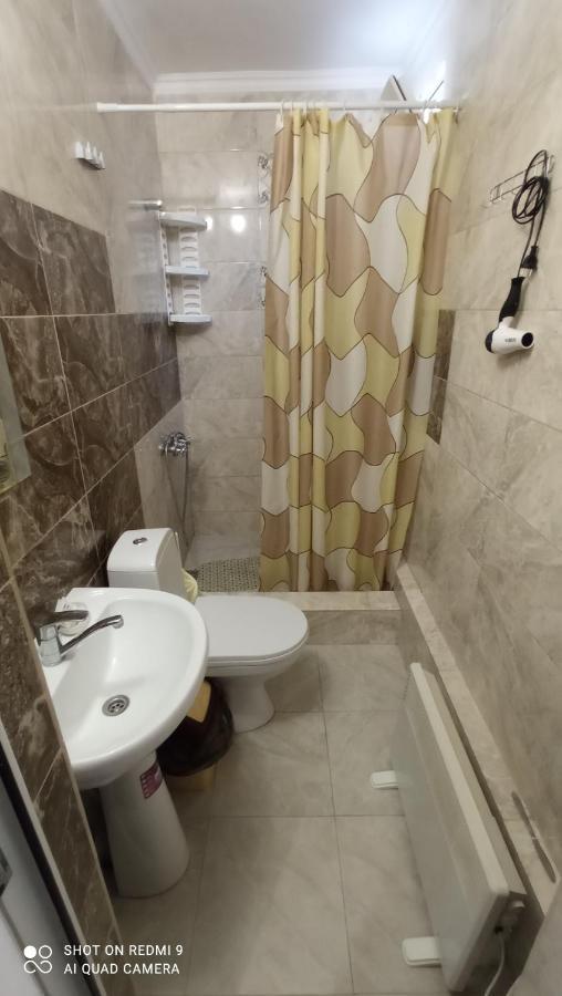 Samira Hotel Gagra Buitenkant foto