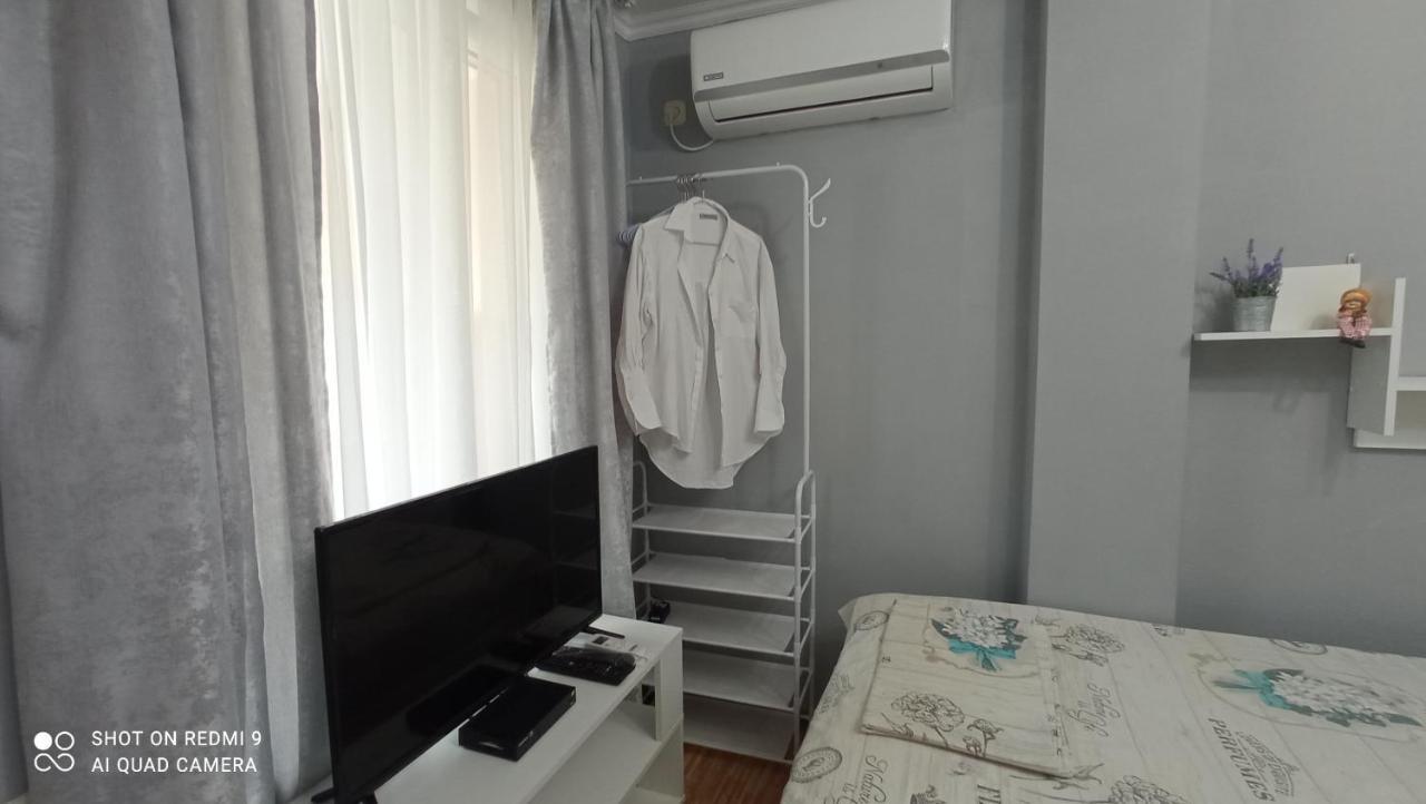 Samira Hotel Gagra Buitenkant foto