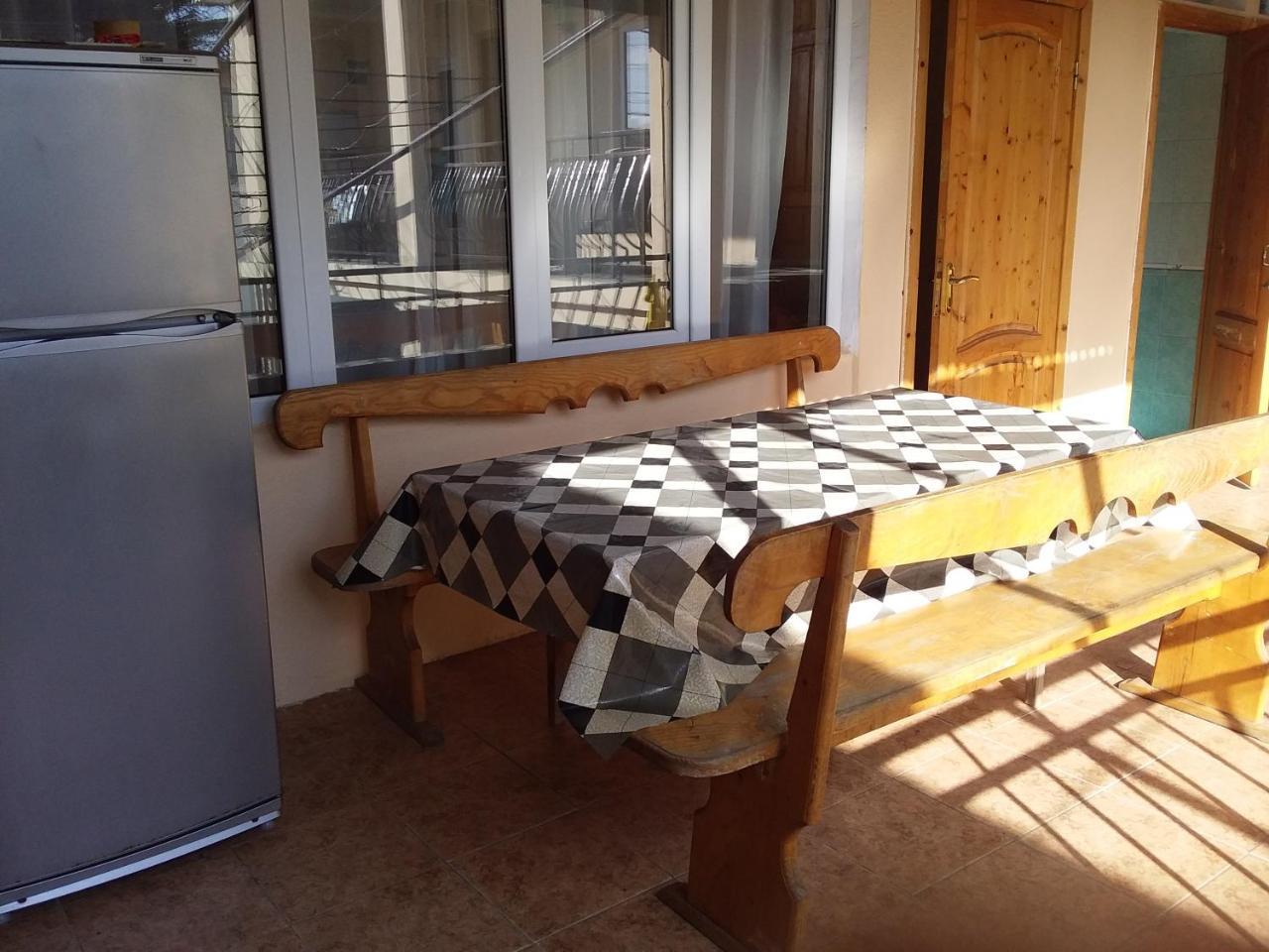 Samira Hotel Gagra Buitenkant foto
